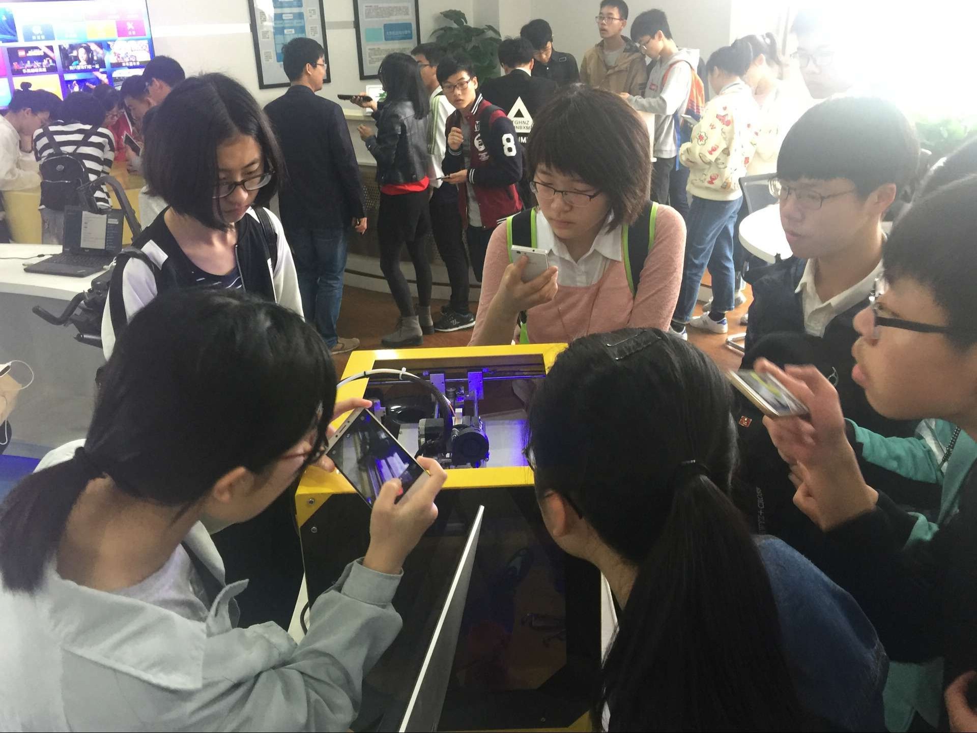 1491893709850059991.jpg 4.jpg